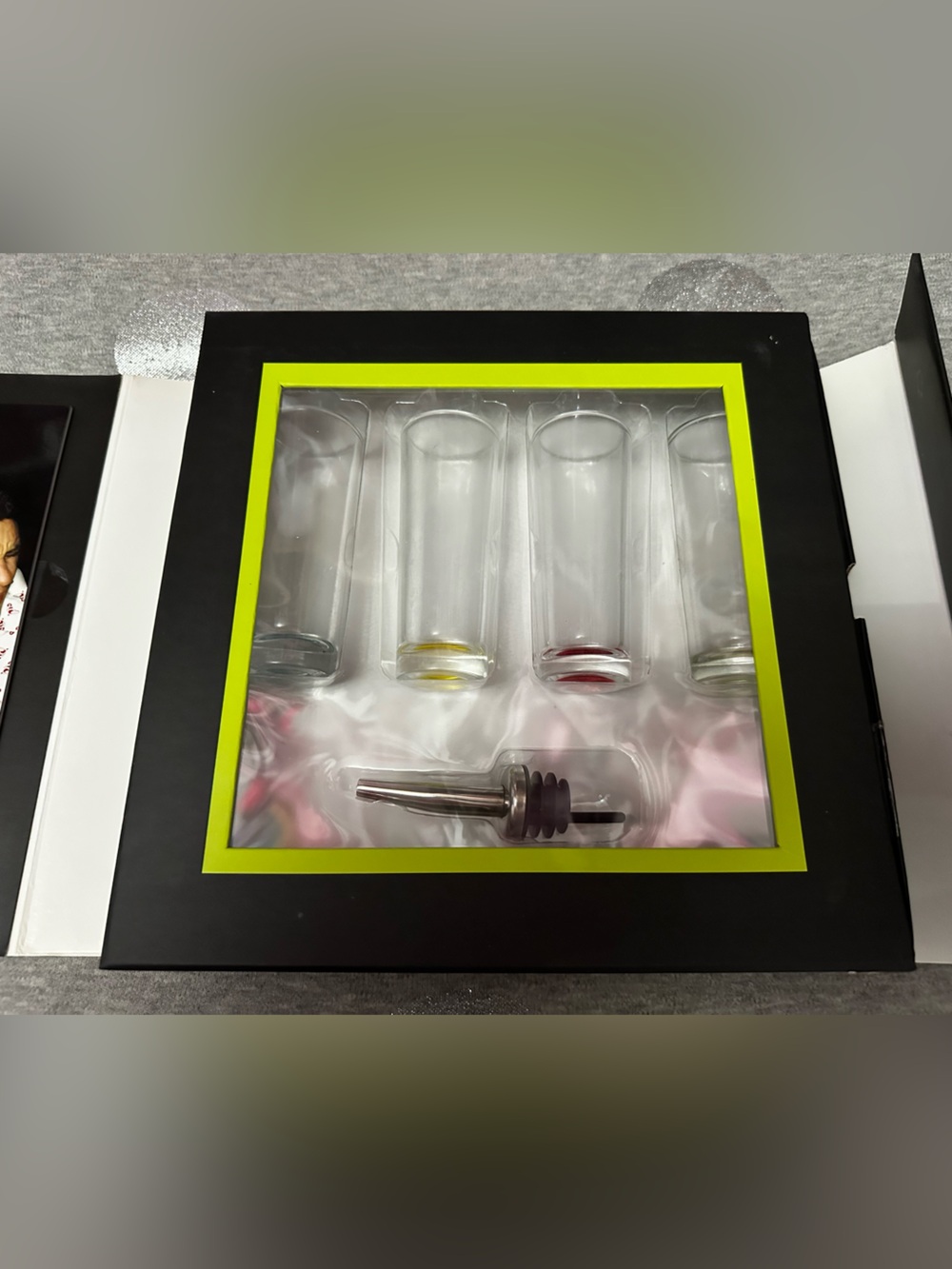 SpiceBox Shots & Shooters Kit - Picture 2 of 5